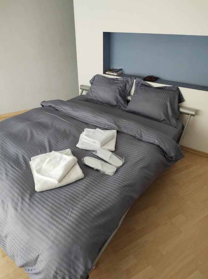 Ariana Apartment By EasyBucureşti Eksteriør bilde
